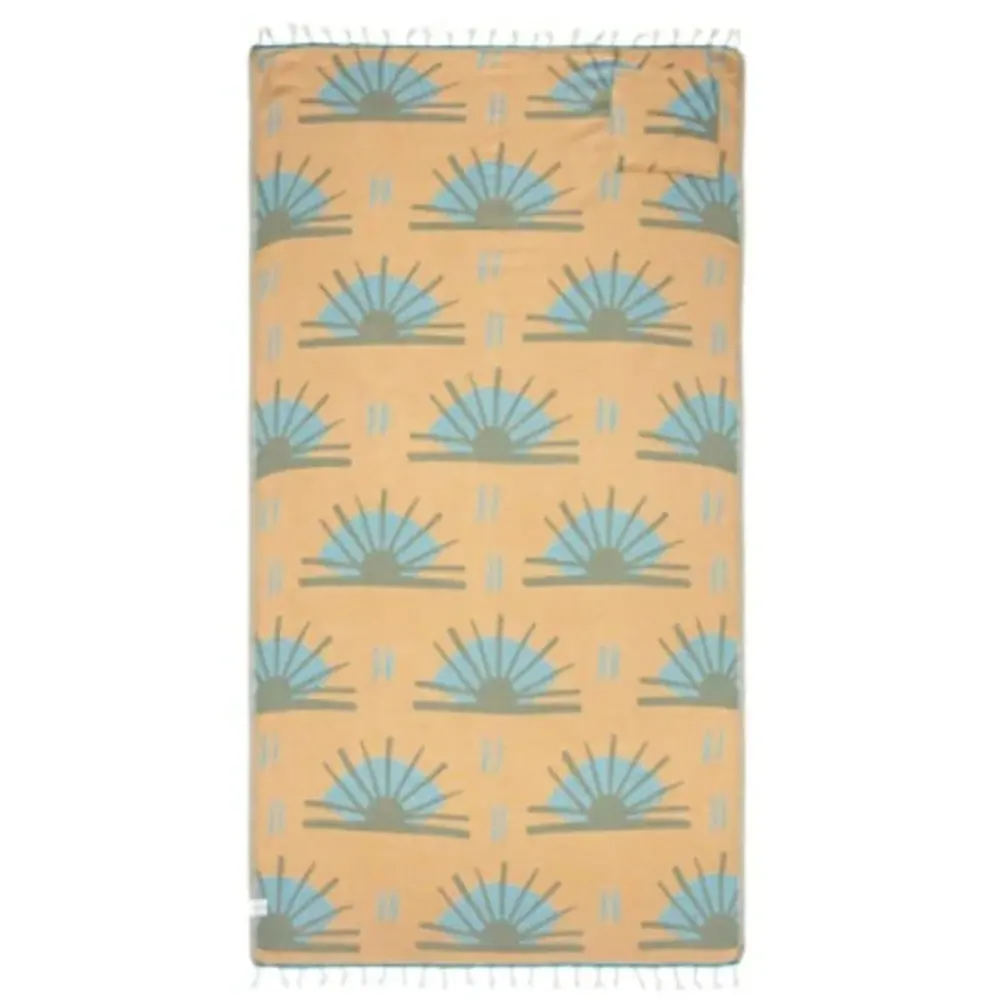 Sand Cloud Trestles w/ Zippper Towel - Image 2