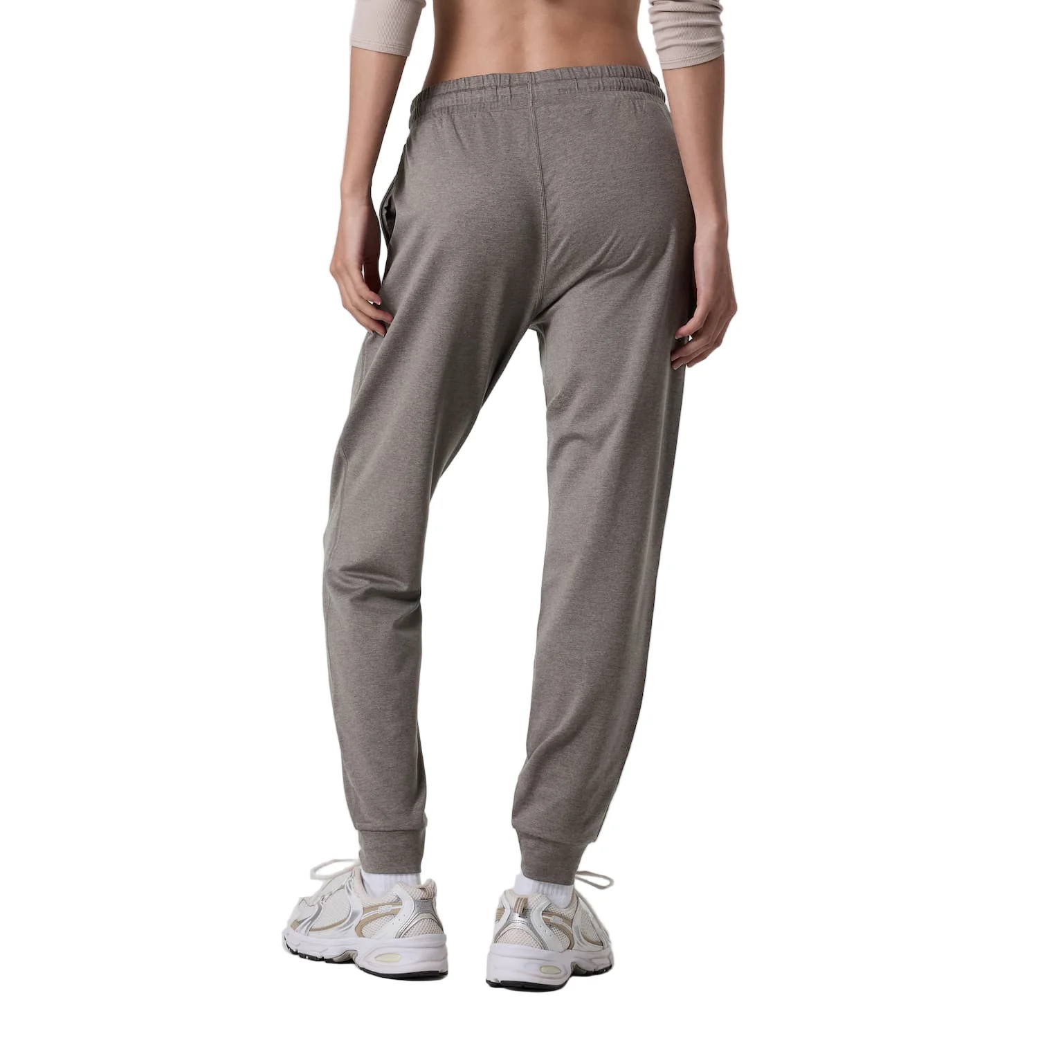 Vuori Women's Performance Joggers - Image 21