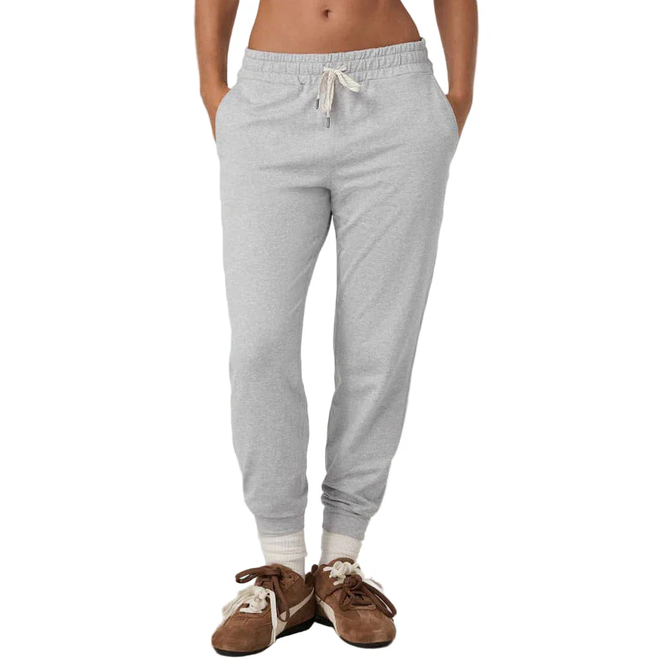 Vuori Women's Performance Joggers - Image 27