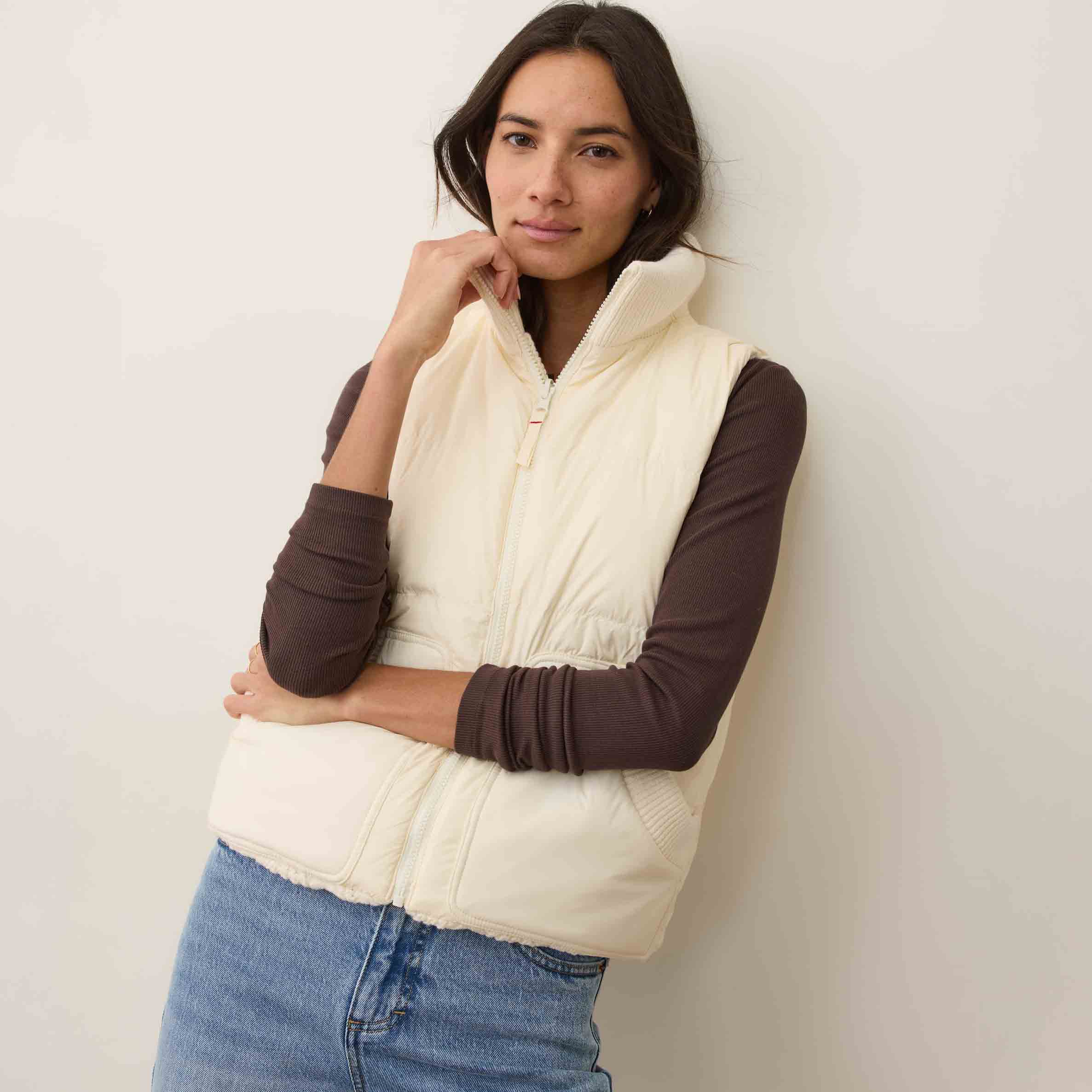Marine Layer Women's Alba Cable Knit Reversible Puffer Vest - Image 4