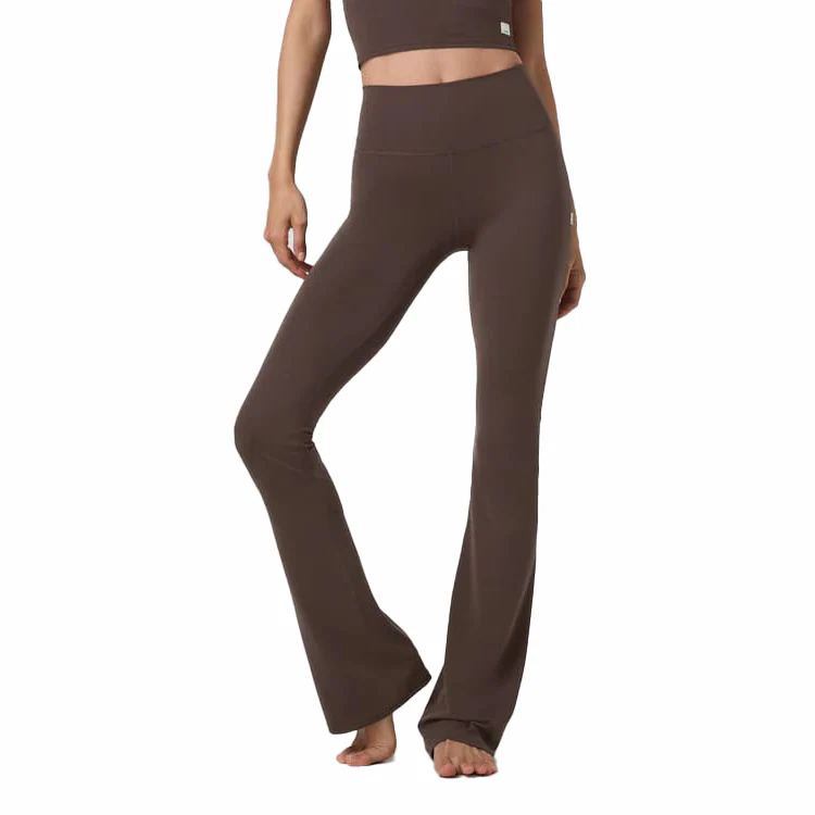Vuori Women's AllTheFeels Slim Flare Pants - Image 6