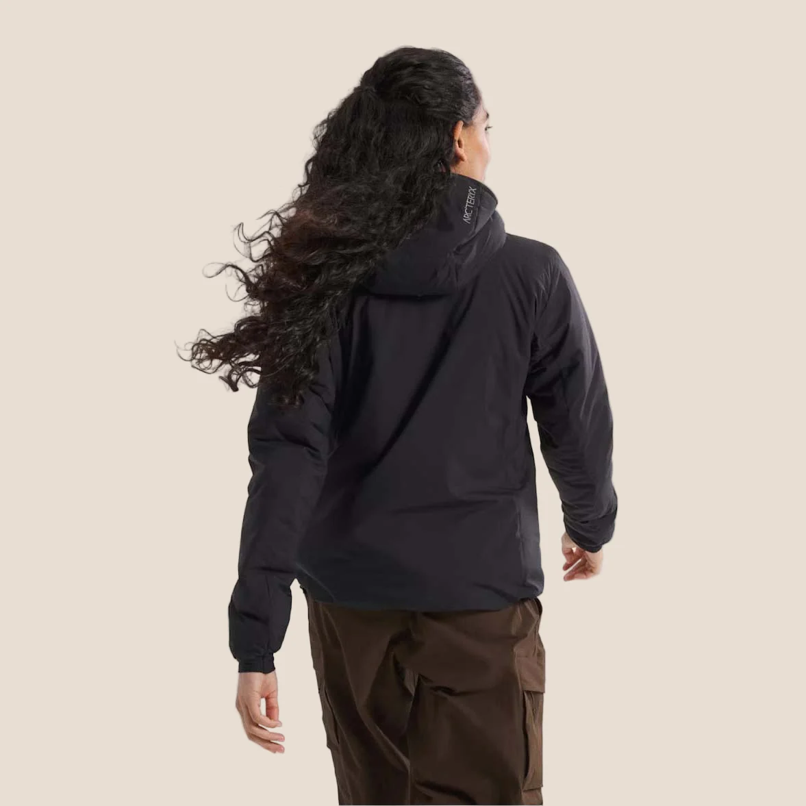 Arc'teryx Women's Atom SV Hoodie - Image 4