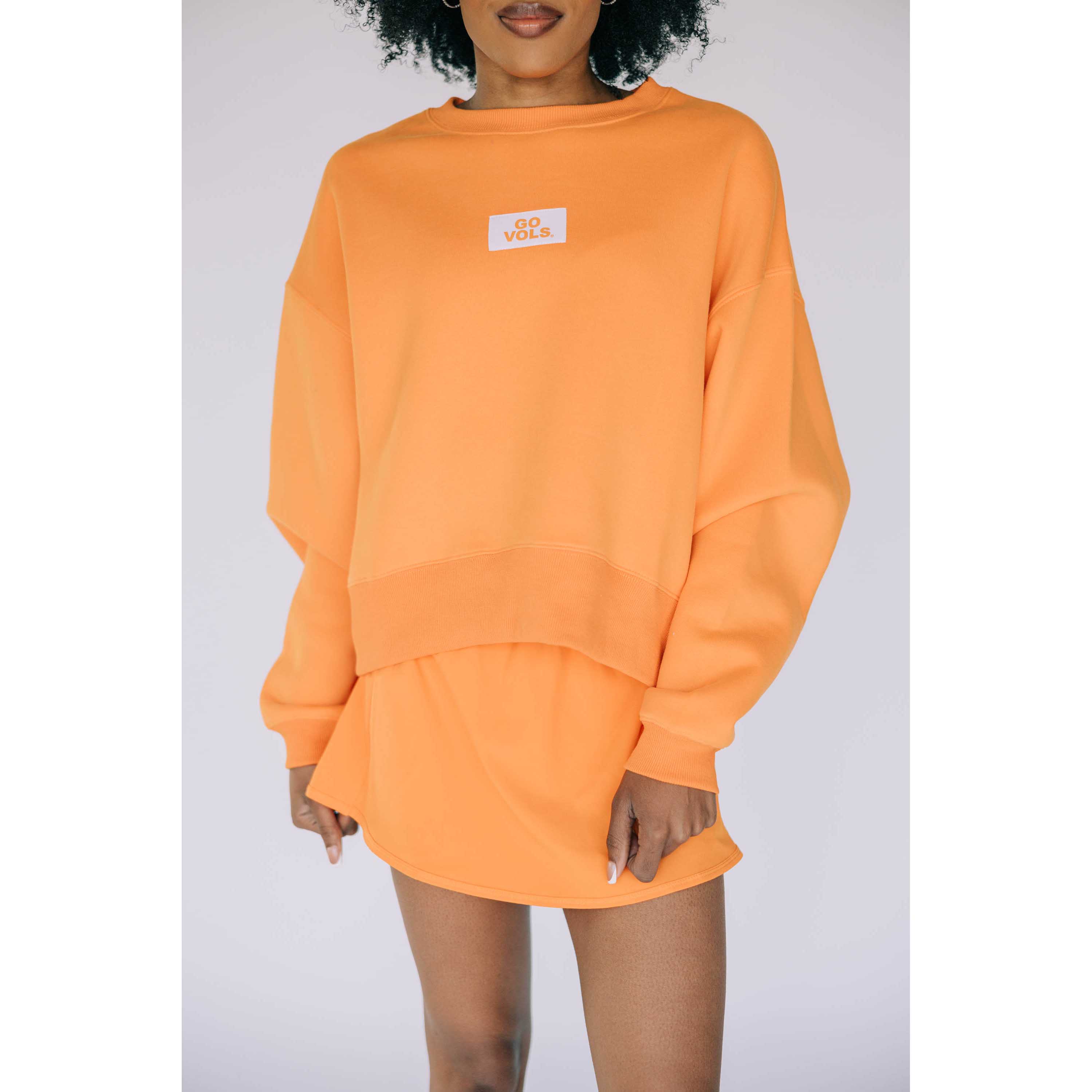 Scarlet & Gold Women's Becca Boxy Crewneck Sweatshirt - Tennessee - Image 2