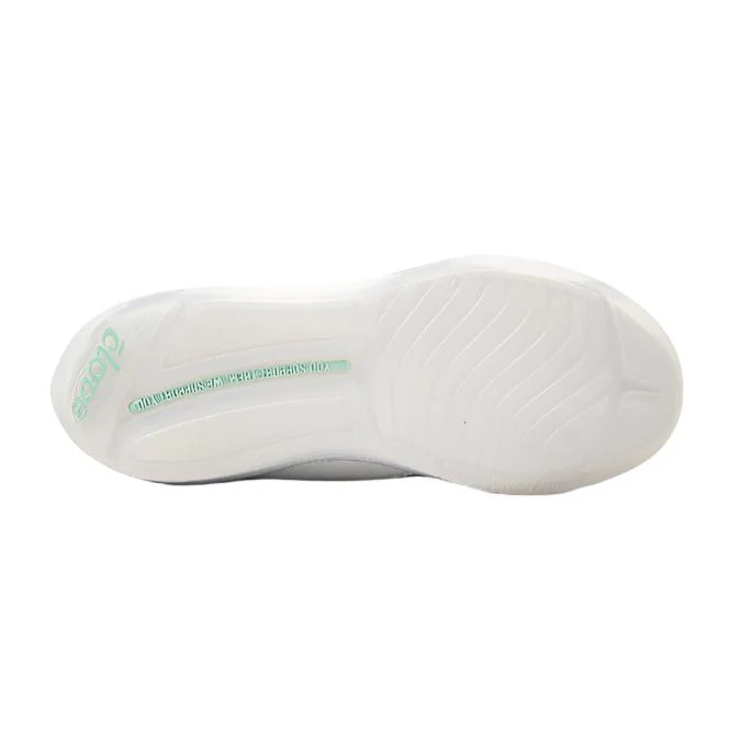 Clove Women's Classic Sneakers - Image 4