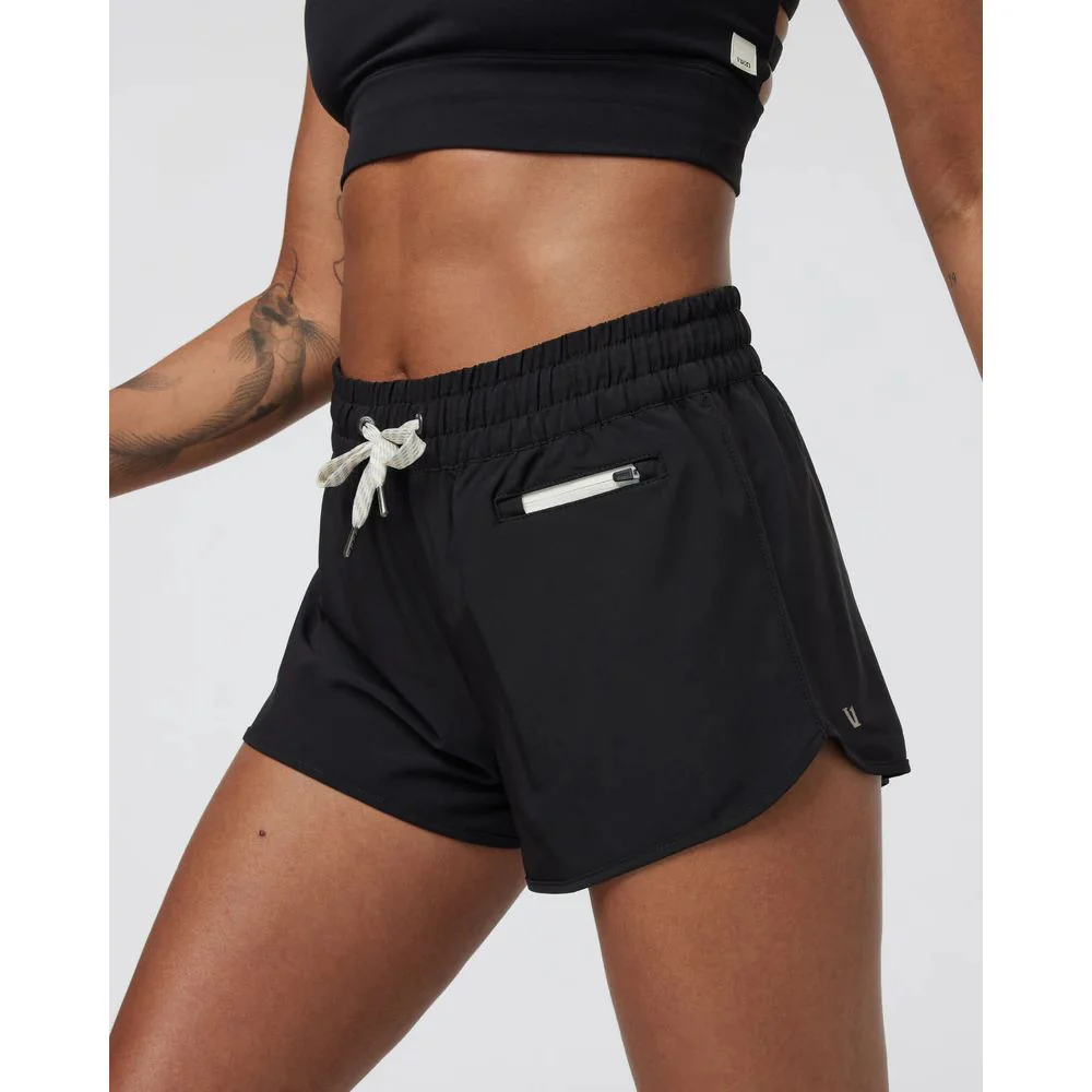 Vuori Women's Clementine 2.0 Shorts - 2.5" - Image 3