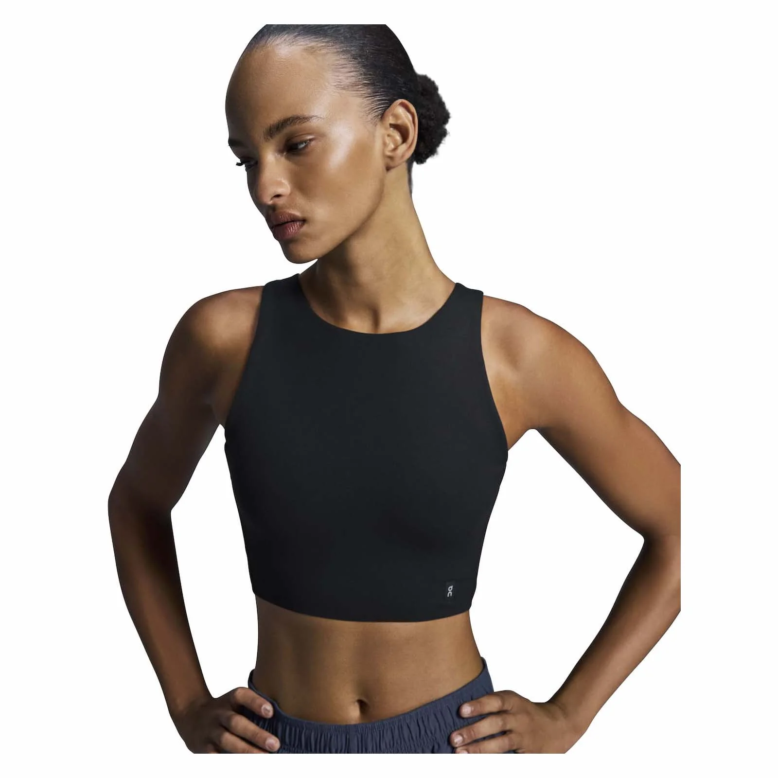 On Women's Core 2-in-1 Crop Top - Image 2