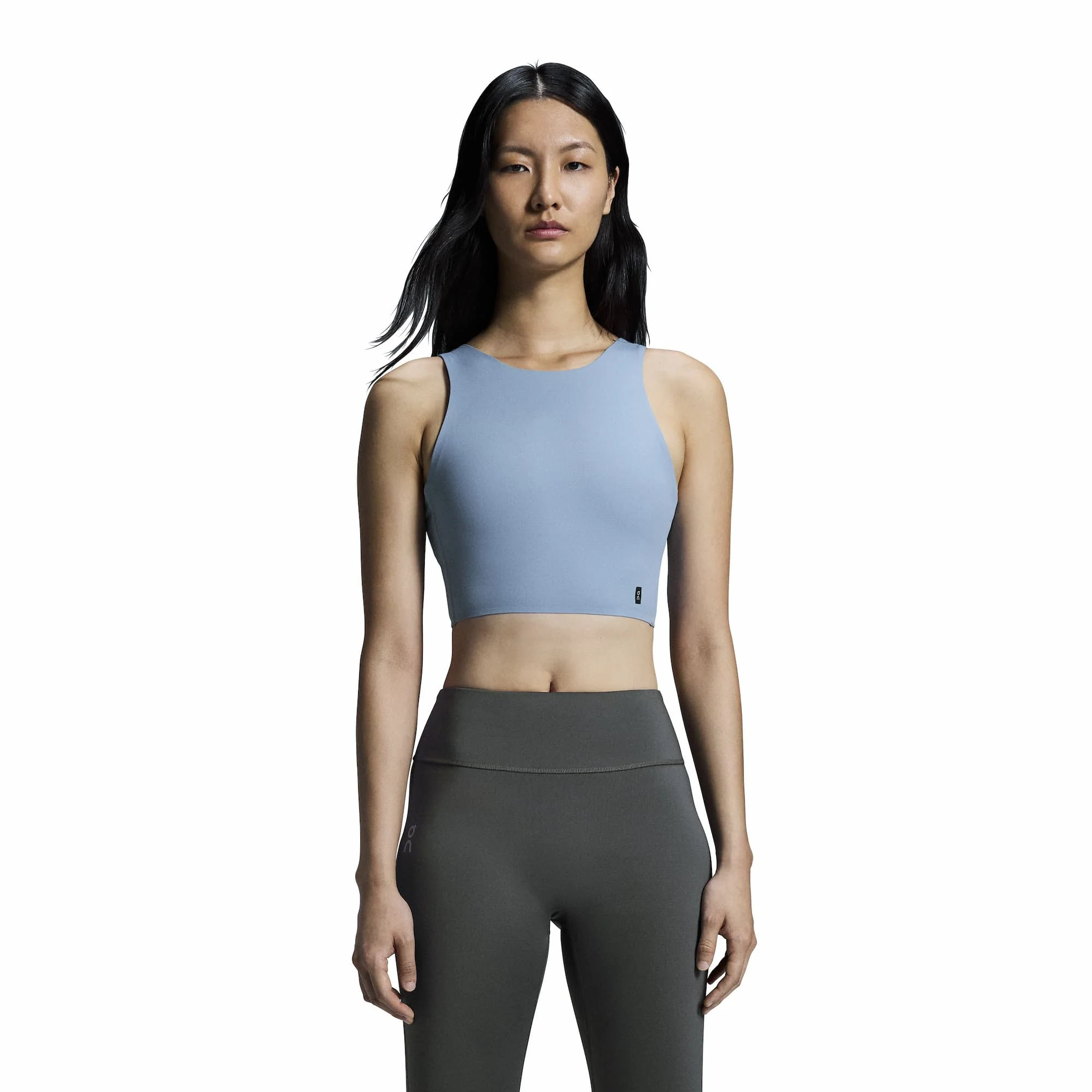 On Women's Core 2-in-1 Crop Top - Image 6