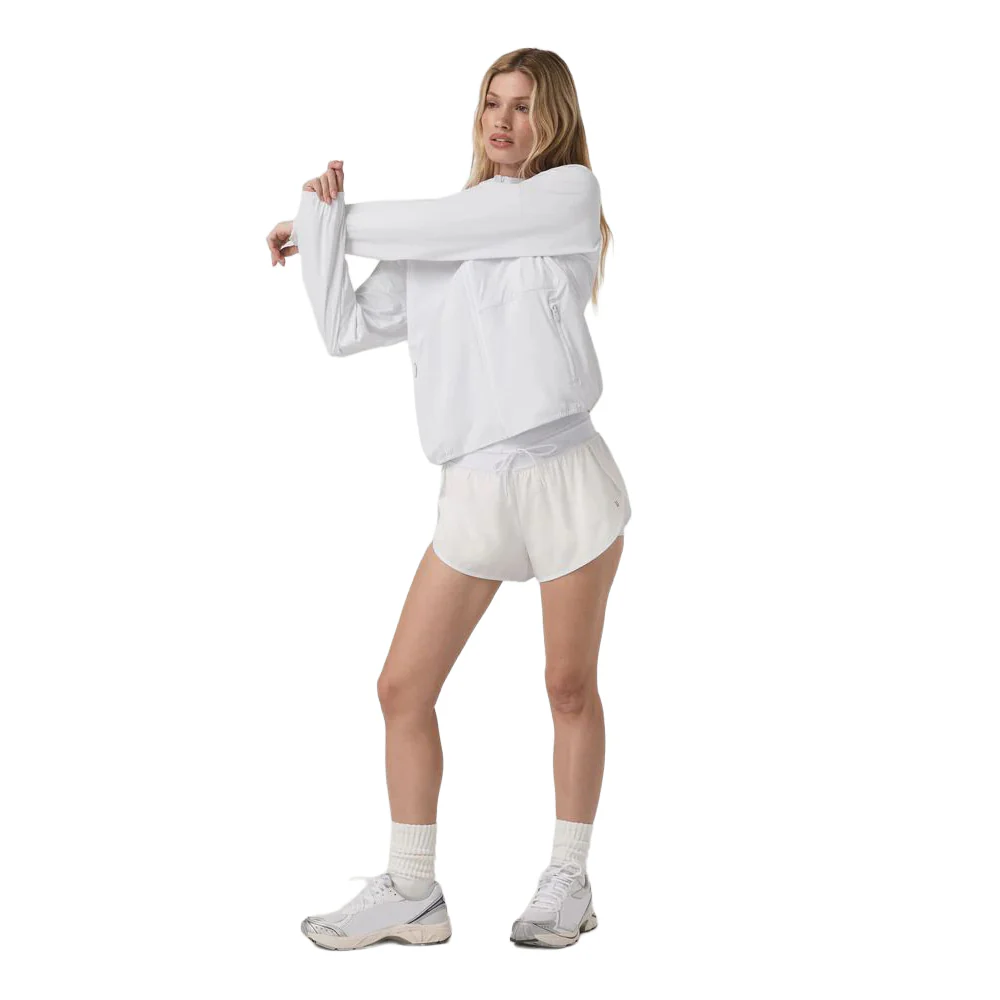 Vuori Women's Daily Speed Shorts - 2.5" - Image 13