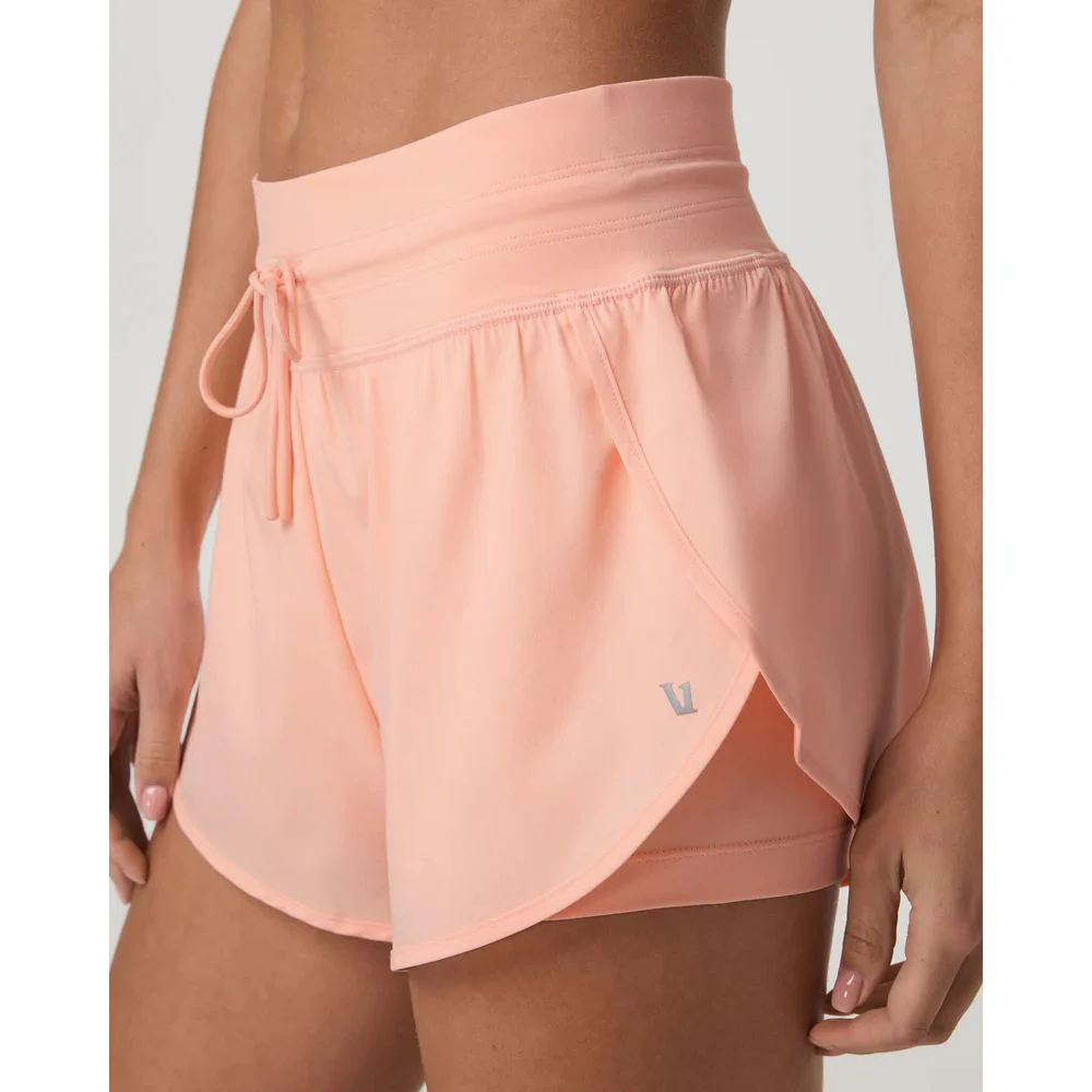 Vuori Women's Daily Speed Shorts - 2.5" - Image 20