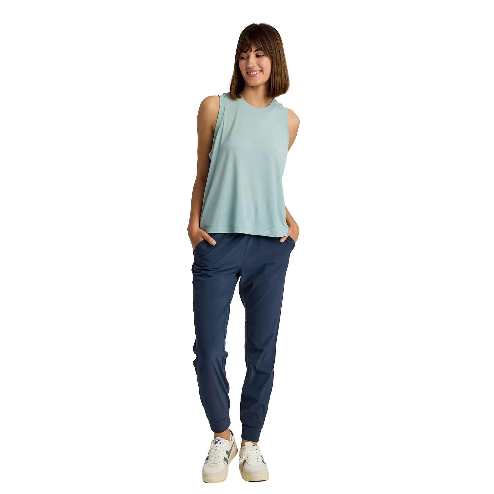 Free Fly Women's Elevate Lightweight Tank - Image 6