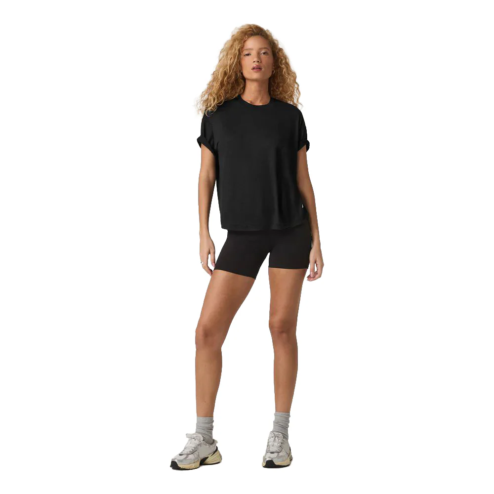 Vuori Women's Energy Tee Long - Image 10
