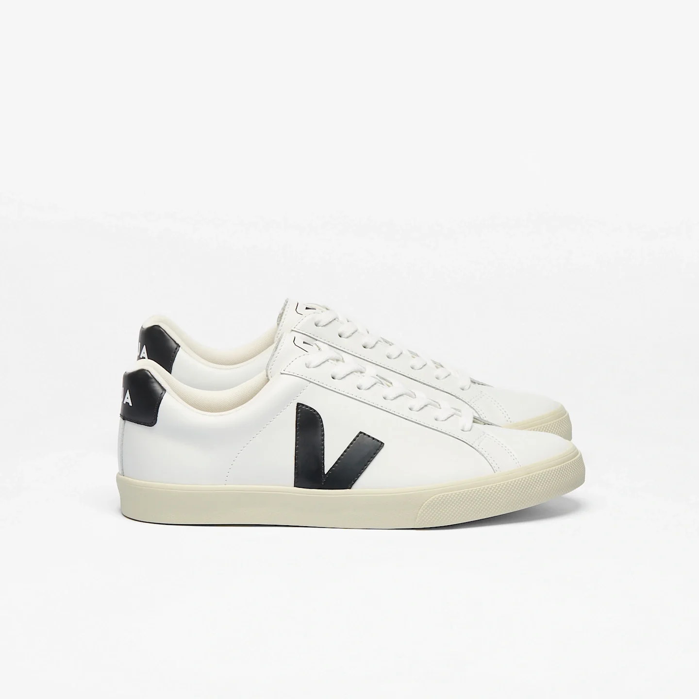 Veja Women's Esplar Leather Sneakers - Image 11