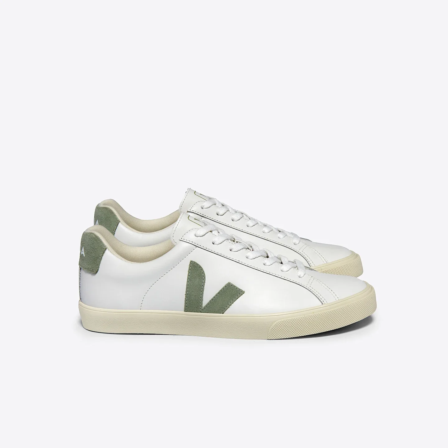 Veja Women's Esplar Leather Sneakers - Image 4