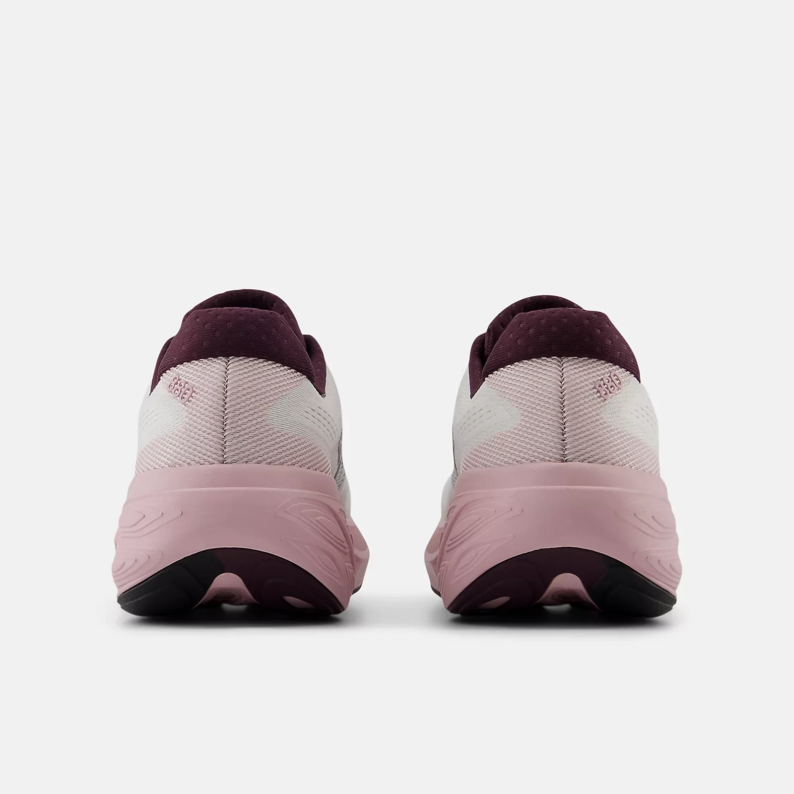 New Balance Women's Fresh Foam X 880V15 - Image 10