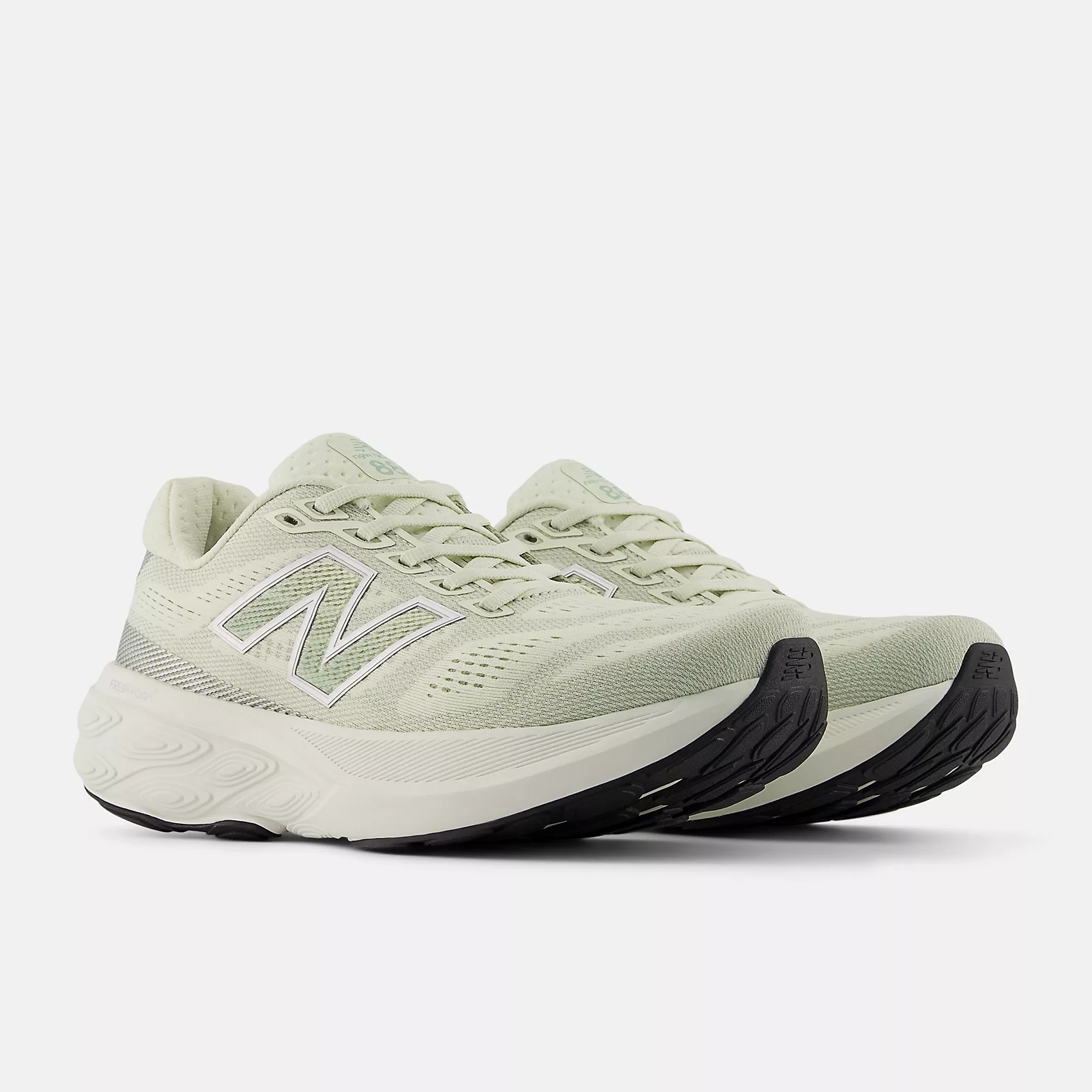 New Balance Women's Fresh Foam X 880V15 - Image 2