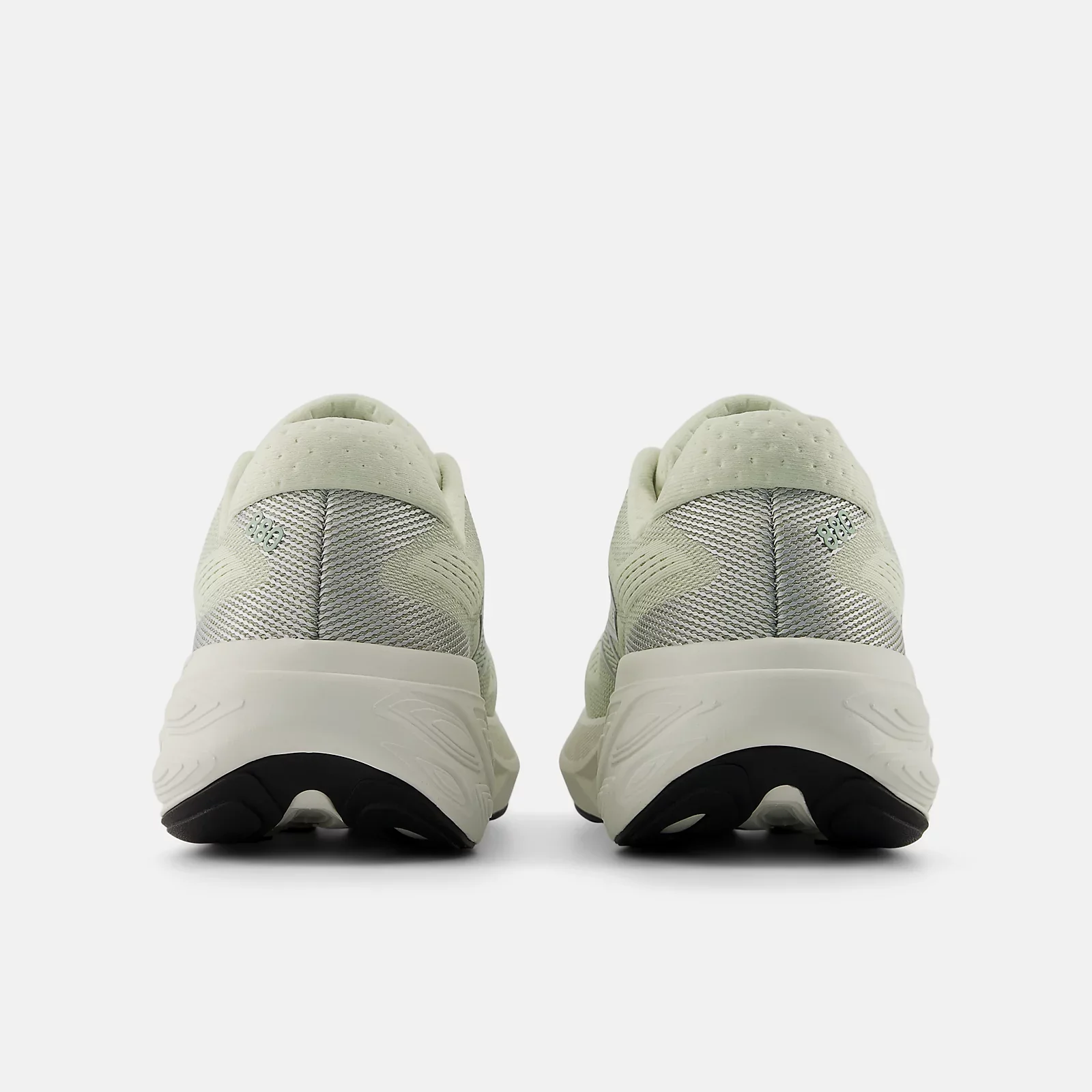 New Balance Women's Fresh Foam X 880V15 - Image 4