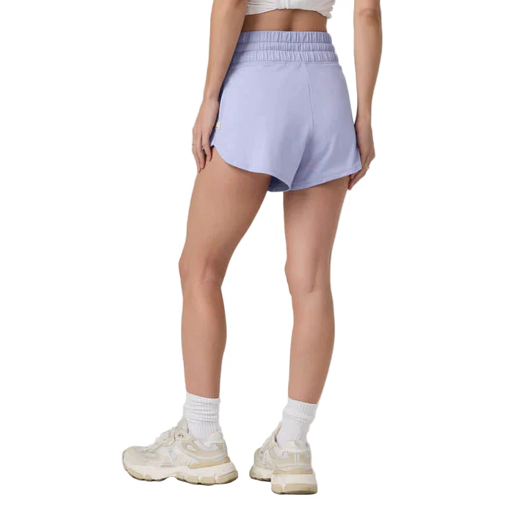 Vuori Women's Halo Performance Shorts 2.0 - Image 2
