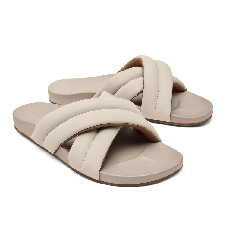 OluKai Women's Hila Sandal - Image 8