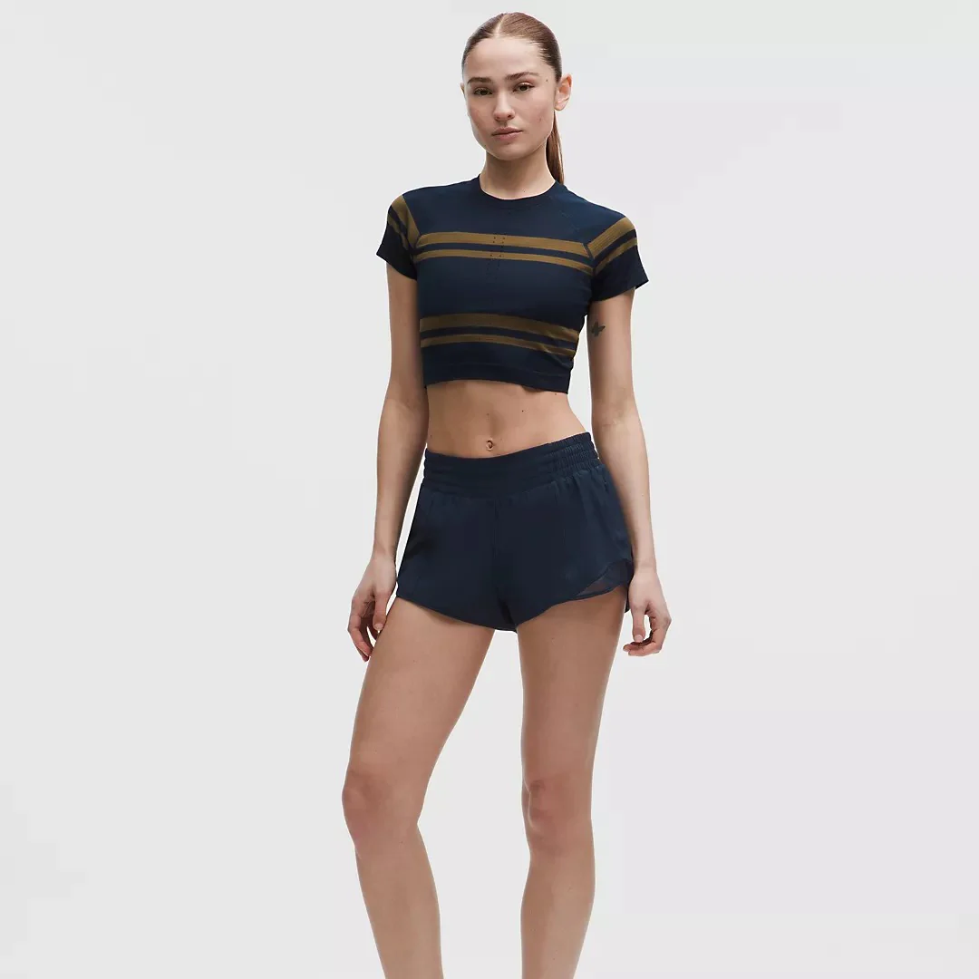 Lululemon Women's Hotty Hot High-Rise Shorts - 2.5" - Image 9