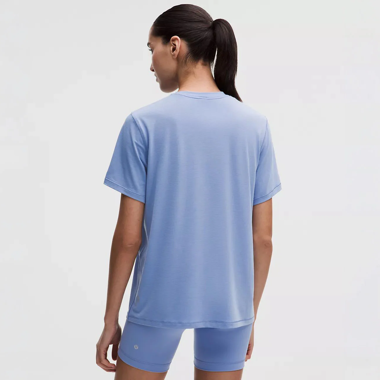 Lululemon Women's Jersey Training Short Sleeve Shirt - Image 2