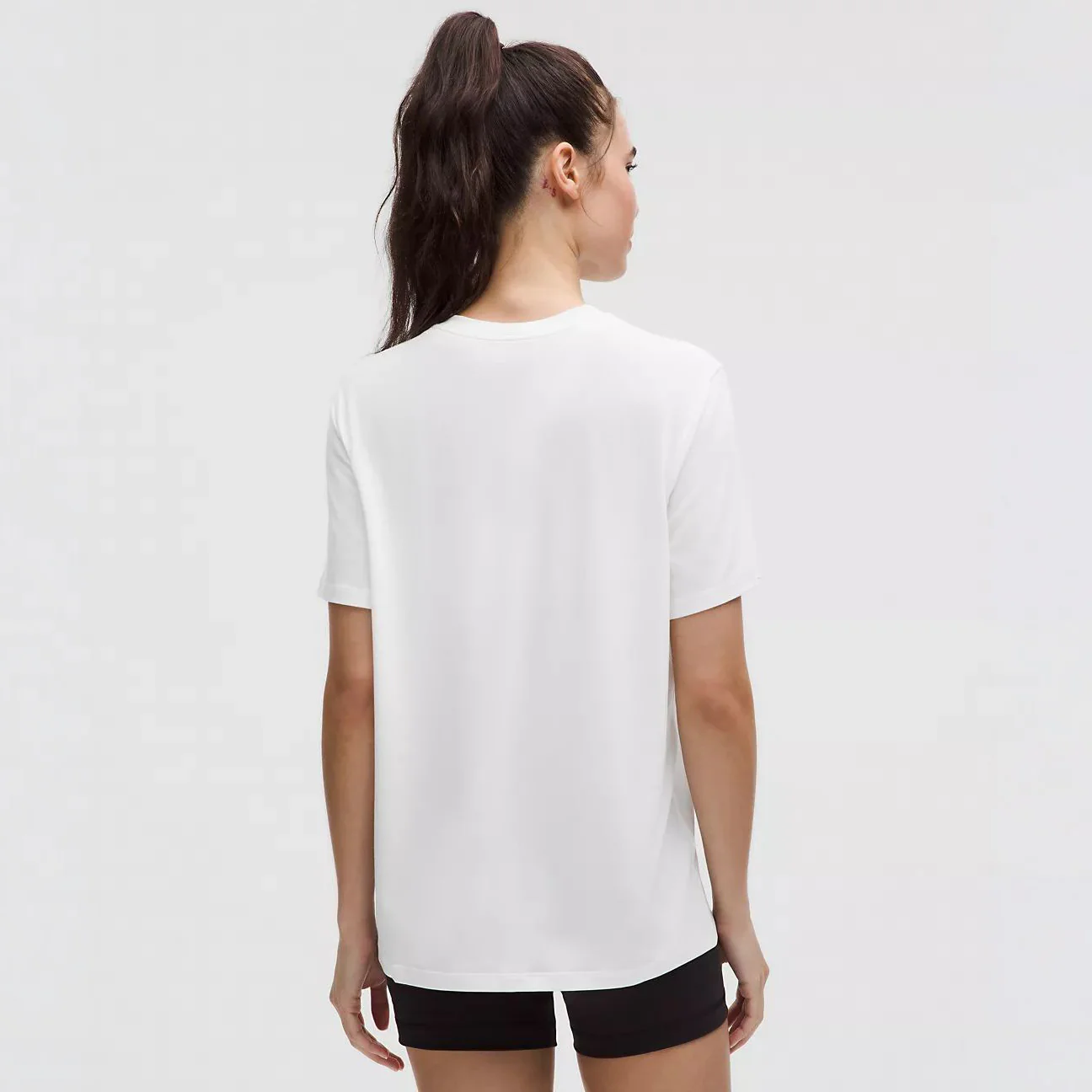 Lululemon Women's Jersey Training Short Sleeve Shirt - Image 6