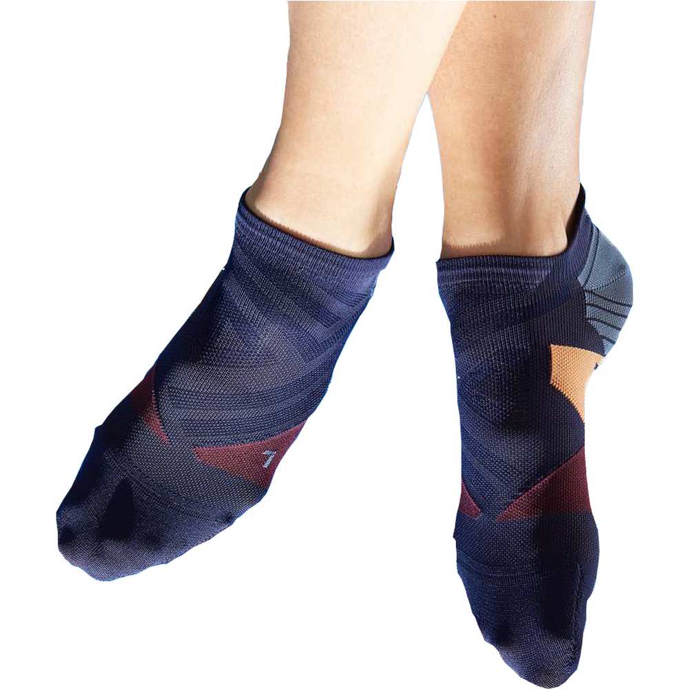 On Women's Low Sock - Image 3