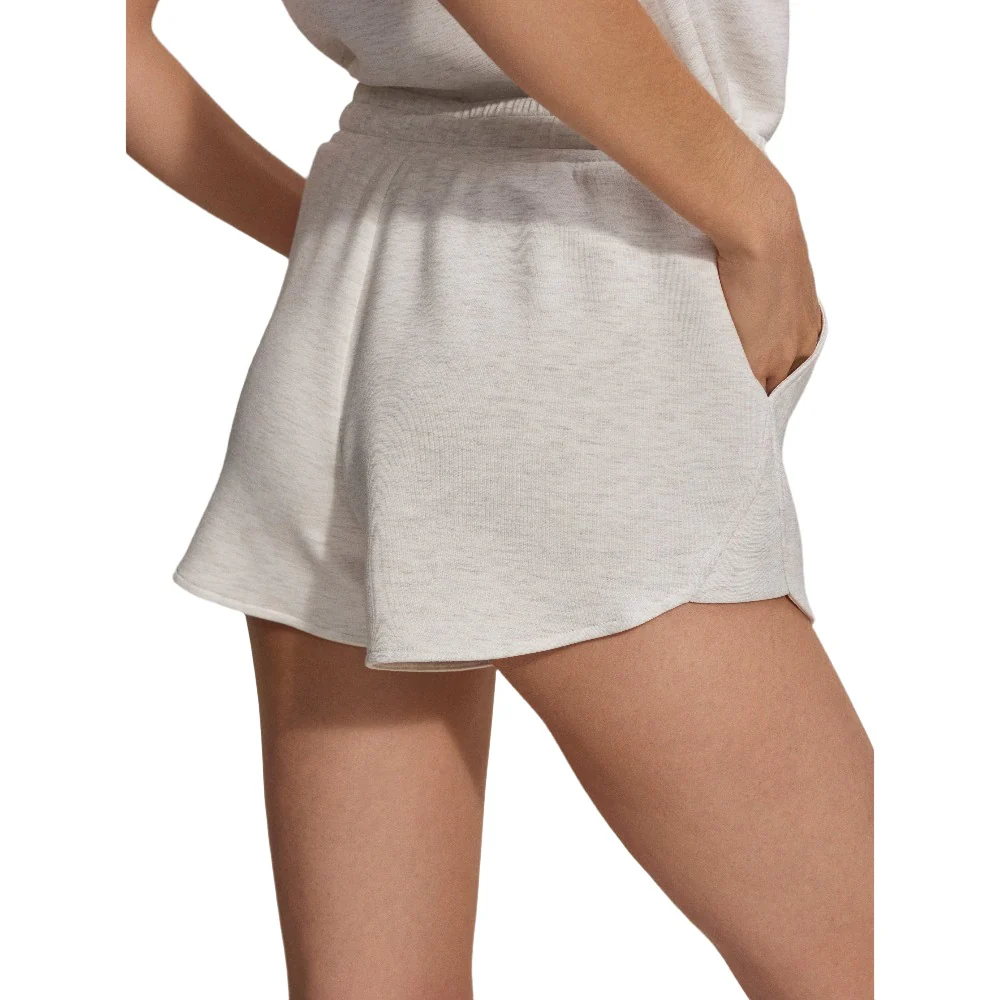 Varley Women's Margot Low Rise Shorts 3" - Image 3