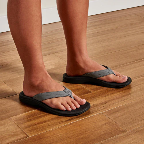 OluKai Women's Ohana Sandals - Image 33