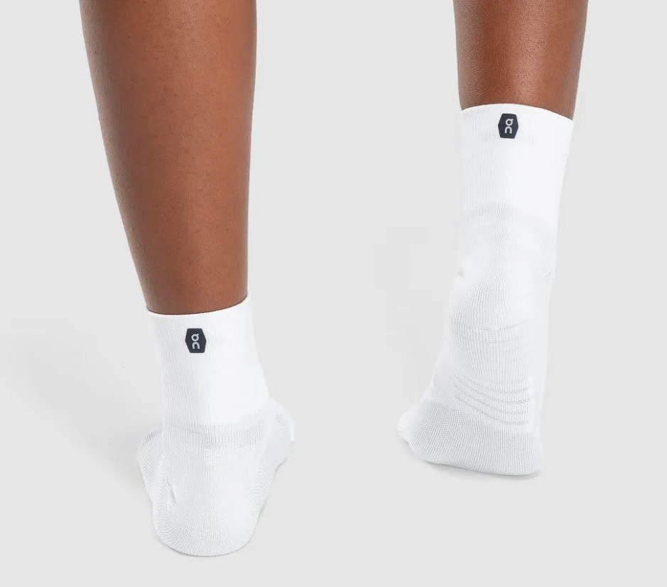 On Women's Performance Mid Sock - Image 3