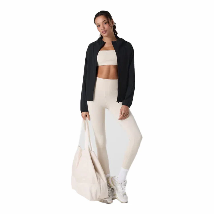 Vuori Women's Renew Trainer Shell Jacket - Image 7