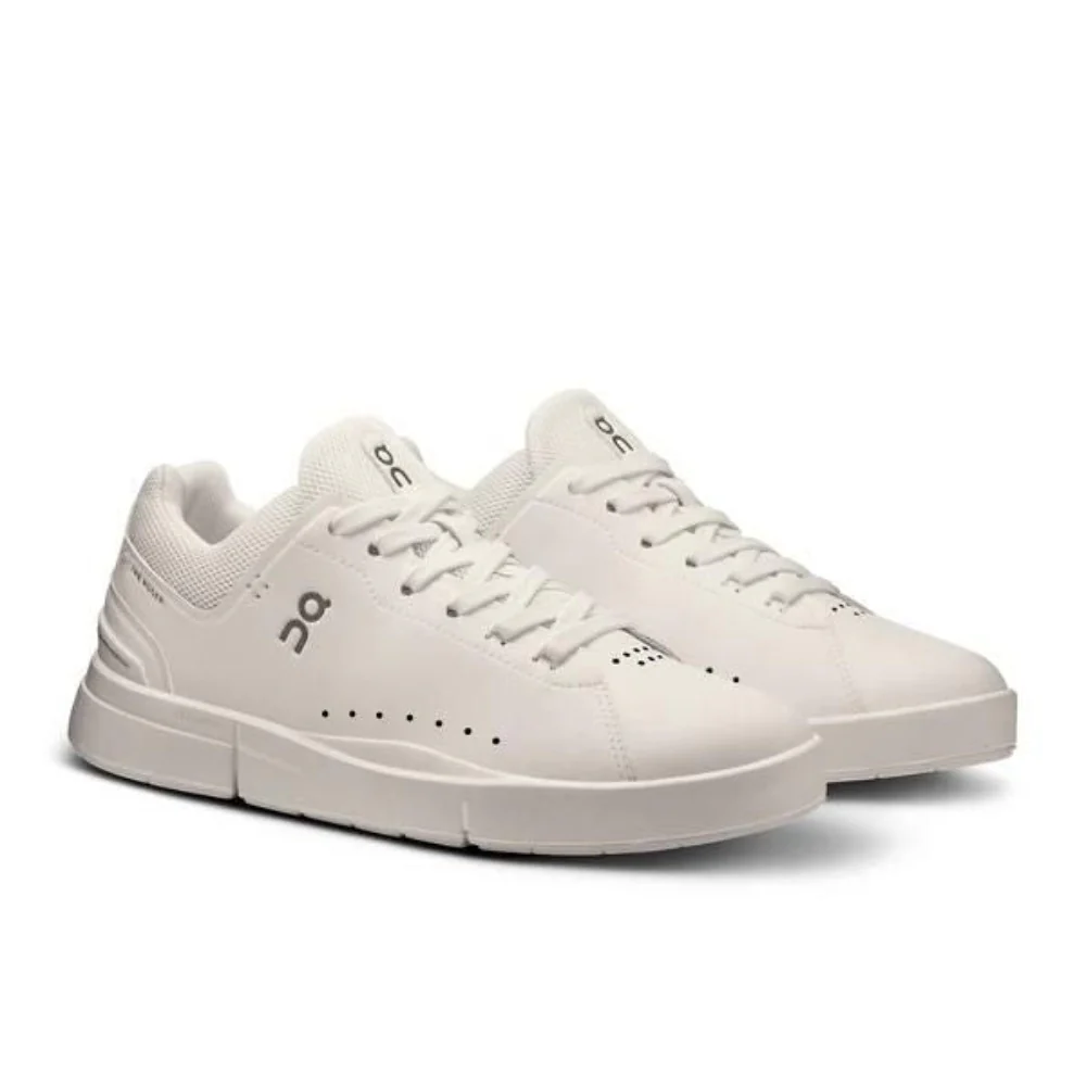 On Women's Roger Advantage 2 Shoes - Image 3