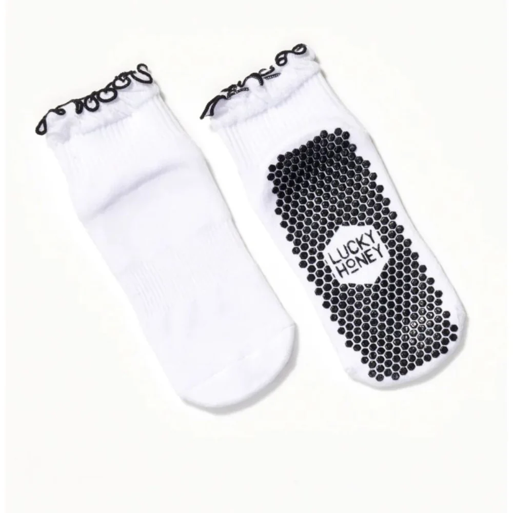 Lucky Honey Women's Ruffle Grip Sock for Pilates - Image 8