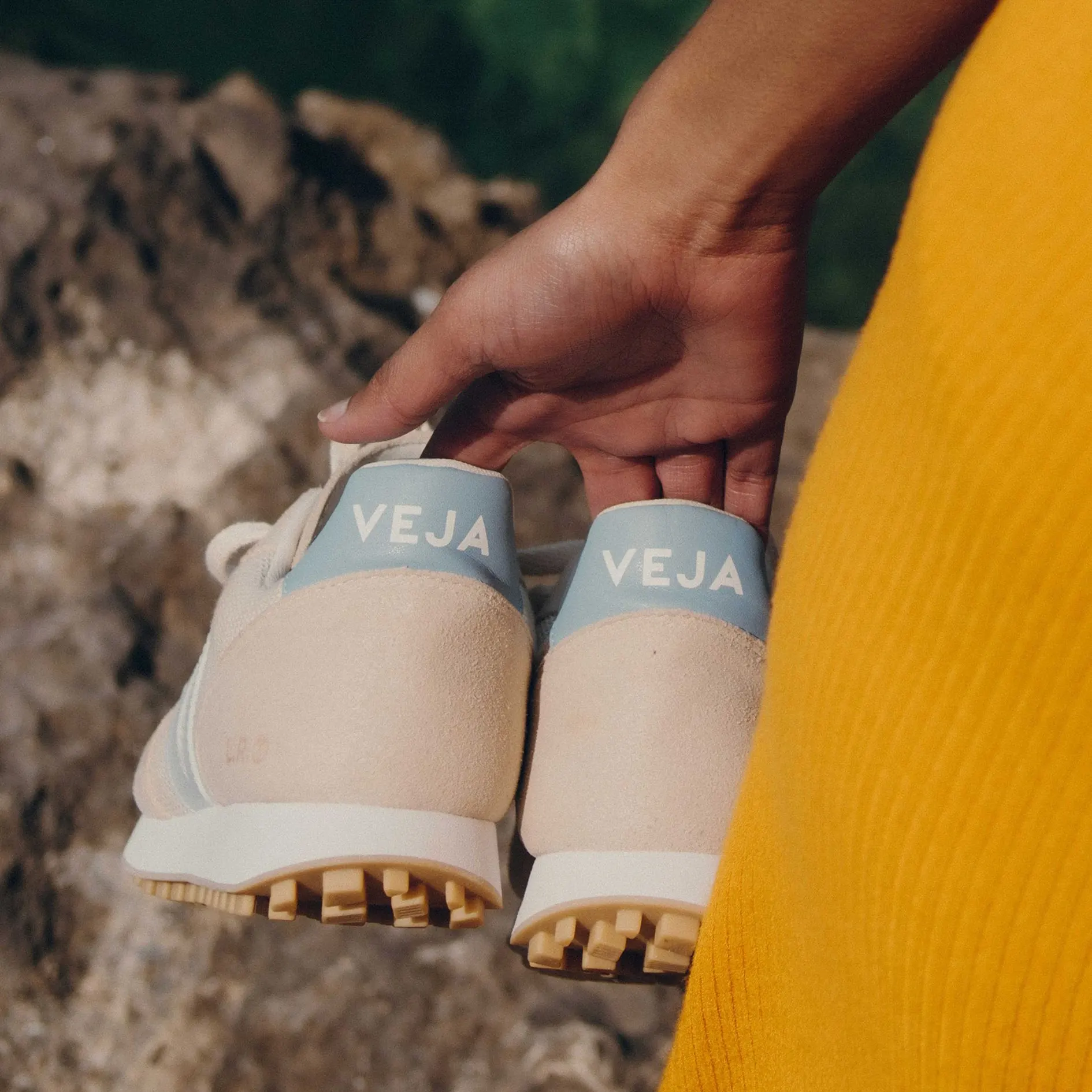 Veja Women's SDU J-Mesh Sneakers - Image 11