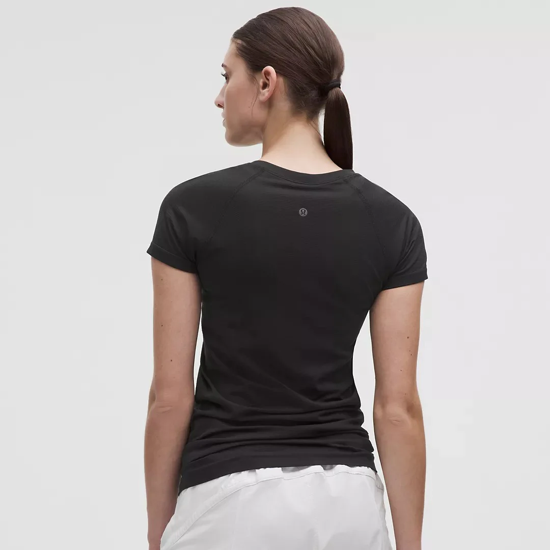 Lululemon Women's Swiftly Tech Short Sleeve Shirt 2.0 - Hip - Image 3
