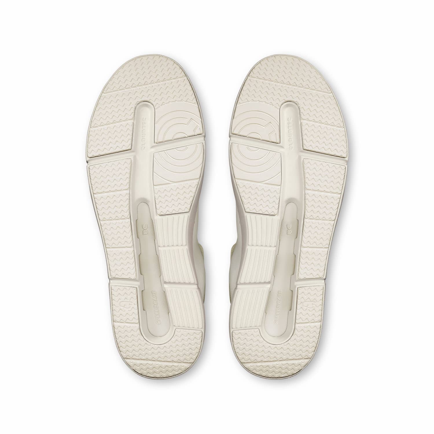 On Women's The Roger Advantage 1 Shoes - Image 6