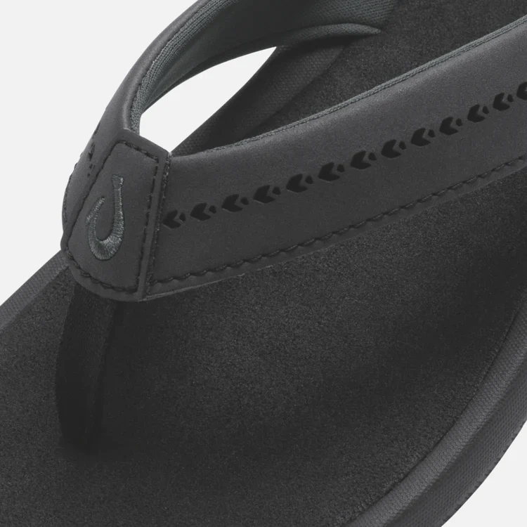 OluKai Women's Ulele Beach Sandal - Image 6