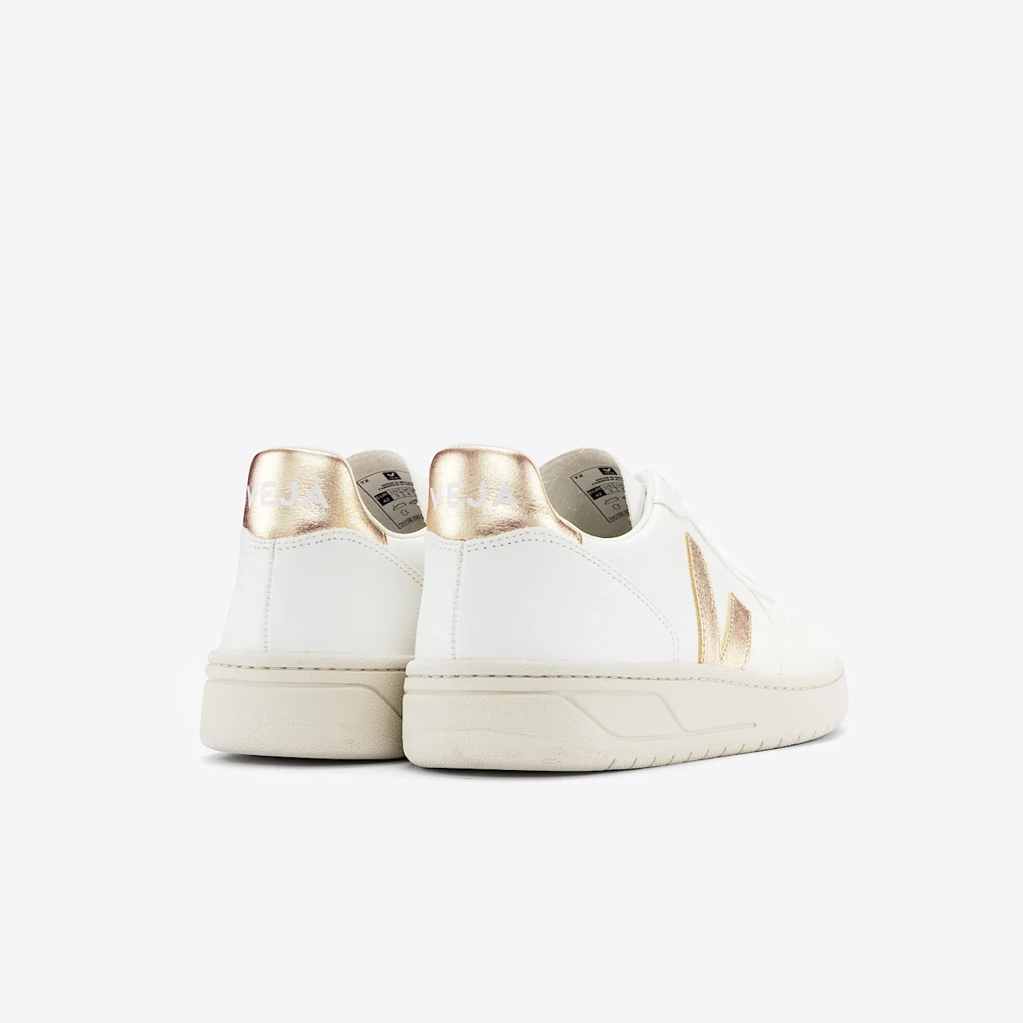 Veja Women's V-10 Leather Sneakers - Image 6