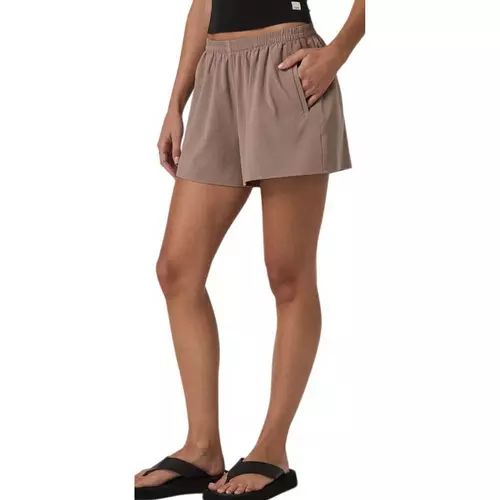 Vuori Women's Villa Everyday Shorts - Image 7