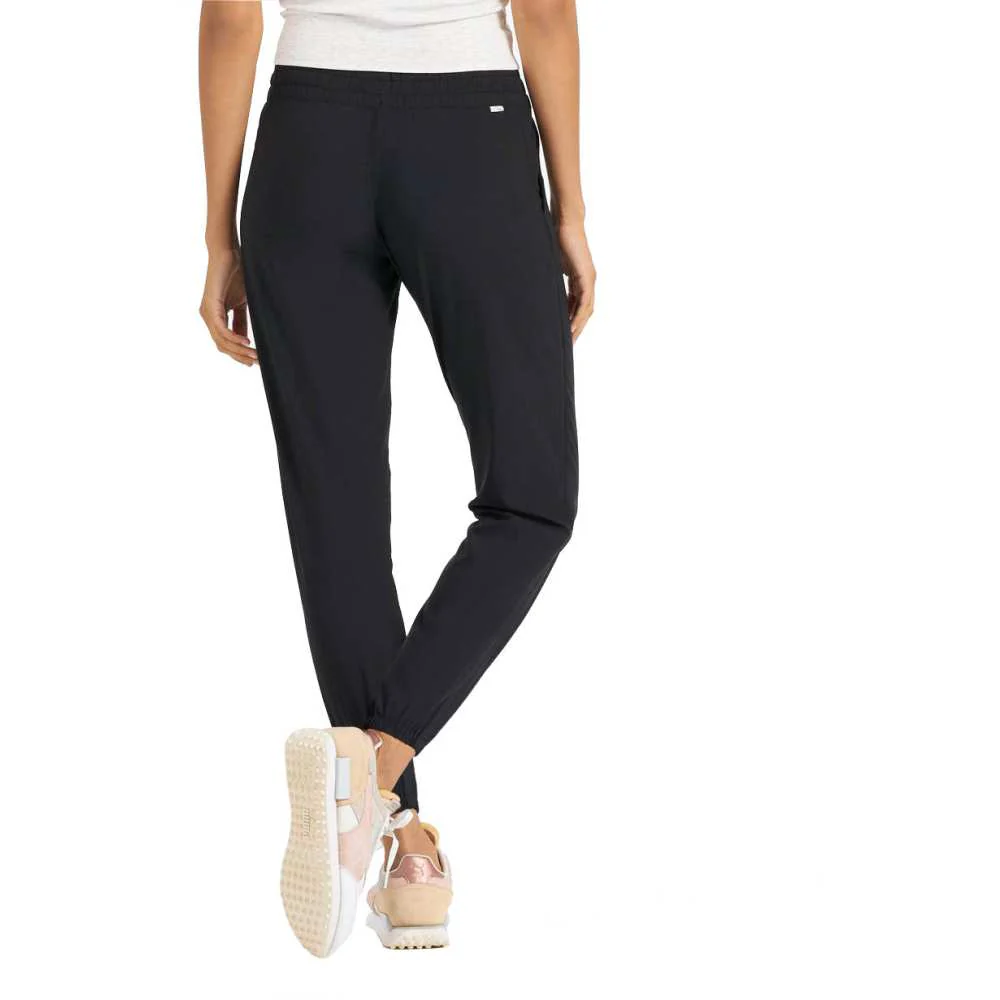 Vuori Women's Weekend Jogger - Image 3